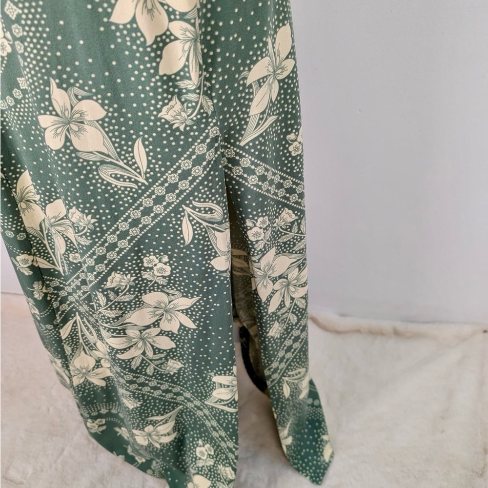 URBAN OUTFITTERS ARNA MIDI SLIP DRESS - Picture 4 of 5